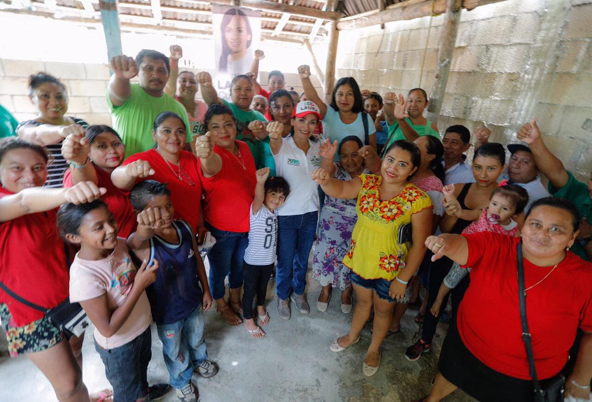 LauFdzOficial's tweet photo. #LeonaVicario es prioridad en nuestro plan de gobierno, por ello, implementaremos acciones para el bienestar de sus familias. Implementaremos programas de apoyo y crearemos un centro comunitario para quienes más lo necesitan. #LauraCumple #yVamosConTodo #FuerzaLeonense https://t.co/MRnW00cMKT