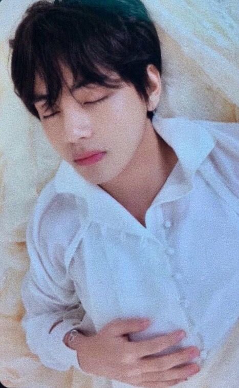 alienvb's tweet image. Ayo tidur lagi