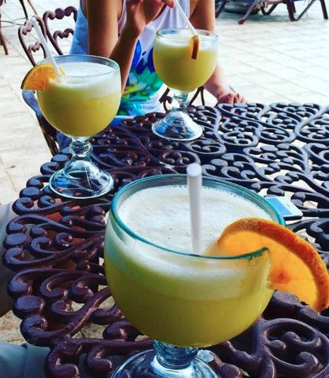 GranPacifica's tweet photo. Well, hello beautiful! 

#cheers #bottomsup #sip #drink #beachbar #yes #onemore #nicaragua #granpacifica #justpushpause #travel #explore #play #vacation #flyaway #funfriday #weekenders #weekend #fridayishere #inspiredresidences #surf #surfing #surfer https://t.co/h6vYX1w4De