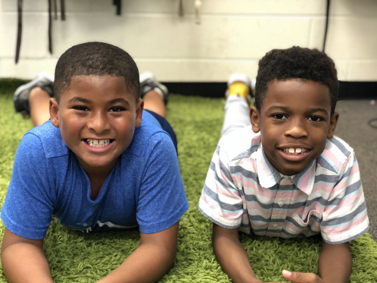 MsVenick's tweet photo. I am so going to miss these faces. ❤️ @PontiacElem https://t.co/fmNjkG9Zgn