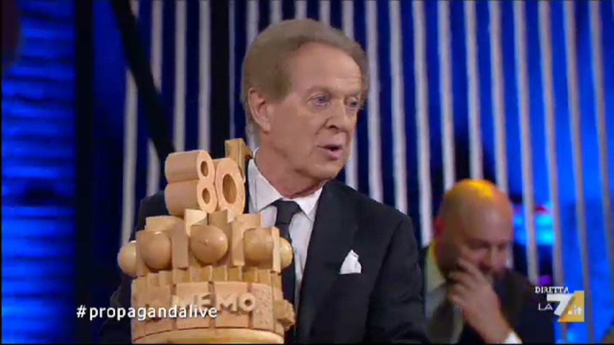 MissiTaglia's tweet photo. @welikeduel @Memo35992448
E GRAZIE ALLA MEDIAZIONE DI #CODOGNOTTO I #PROPAGANDERS RITIRANO LA MESSA IN STATO D'ACCUSA PER #MEMO!!!
#IMPINGIMENT #MEMOREMIGI👮🏻
#Propagandalive #propaganders https://t.co/3xz9IMY3OC