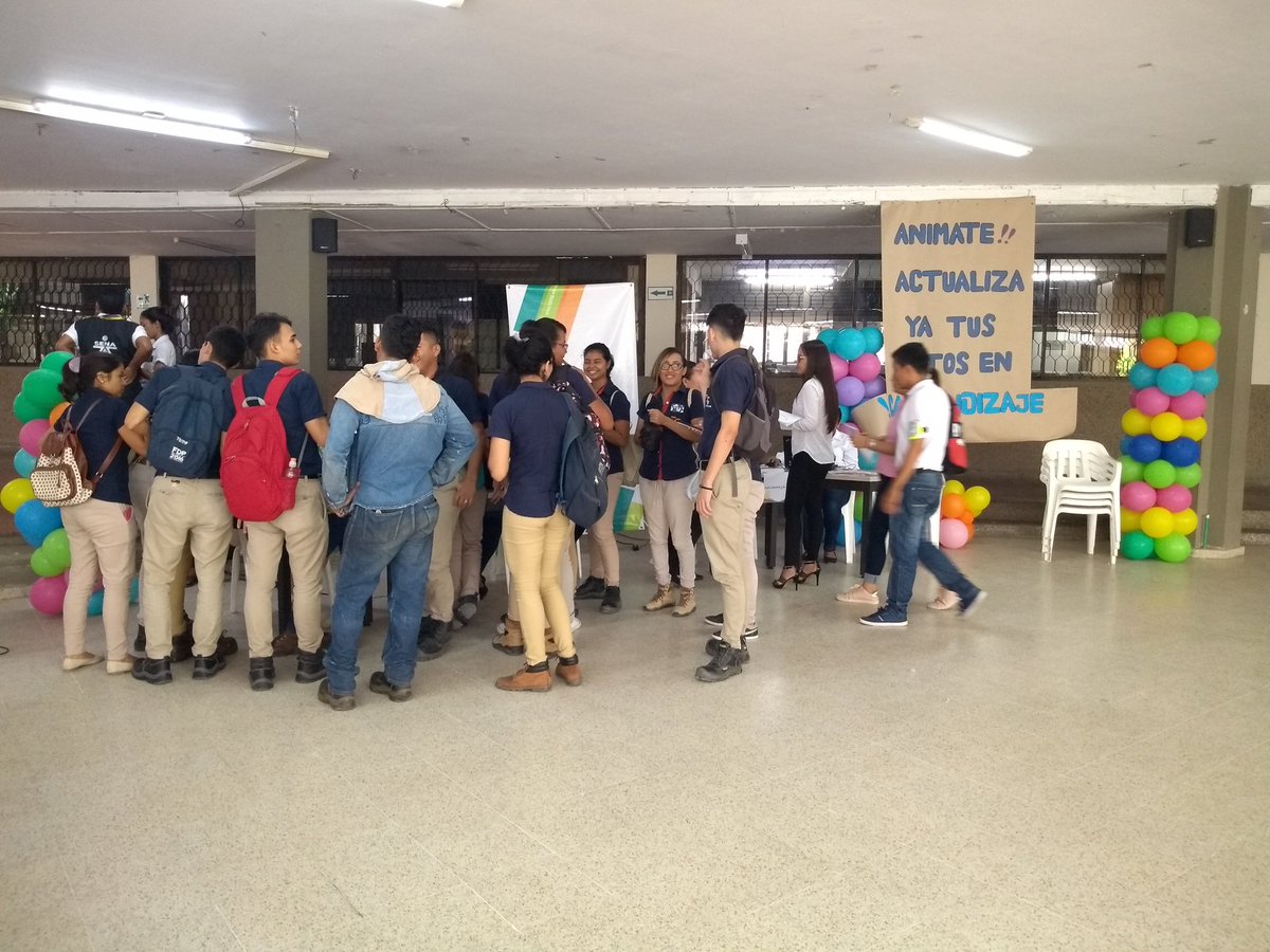 VictorArbelaez's tweet photo. Los aprendices del Complejo Industrial @SENAComunica participaron activamente en la jornada de actualización de datos para estar activos en la plataforma de #CAprendizaje así podrán tener más opciones de recibir un contrato de aprendizaje para realizar su etapa productiva. https://t.co/5kmh2bOT8C