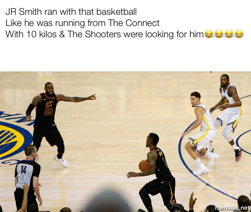 Santanathetruth's tweet image. #JRSmith #SmokingCrack 😂😂😂