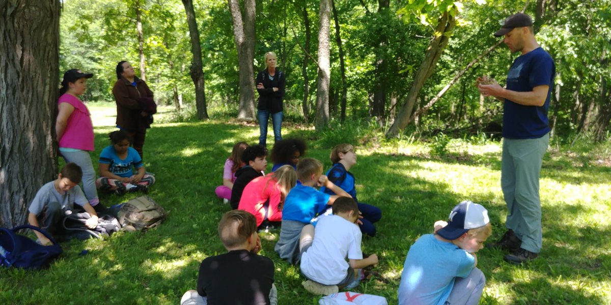 loonyteacher's tweet photo. #ripon3rd Ss learn about forests and forestry. https://t.co/oArEngpRWa