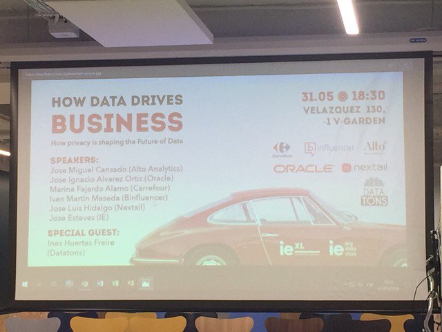 ivanrc's tweet image. 👉🏻 Cómo los datos pueden ayudarte a dirigir tu negocio. Interesante jornada en el @IEbusiness #ExponentialLearning