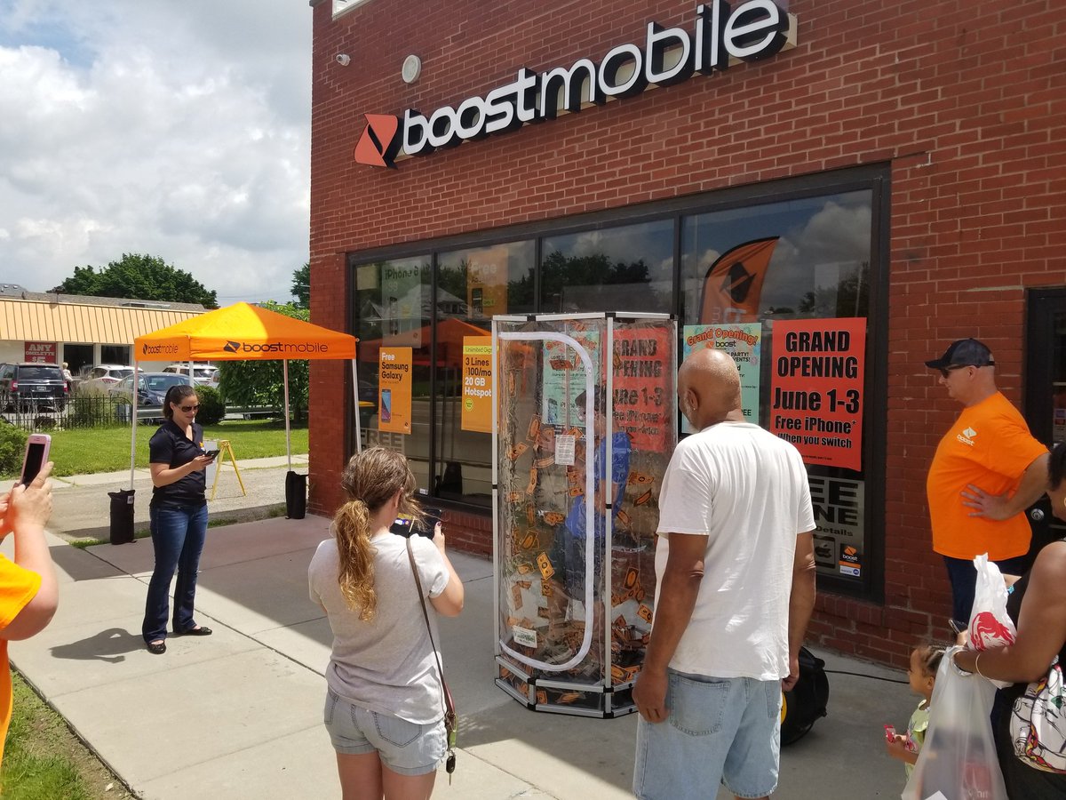 We have a Grand Opening Party going on at Orbit Express in Monroe and these Dealz are HOT!💥😎 @Hanaee1 <a href="/KristenG_VIP/">Kristen Gillon</a> <a href="/kellecarver/">Rod and Kelle Carver</a> <a href="/OrbitExpSarah/">Sarah Frederick-Reed</a> <a href="/tonywagner29/">Tony Wagner</a> @JayMiglionico