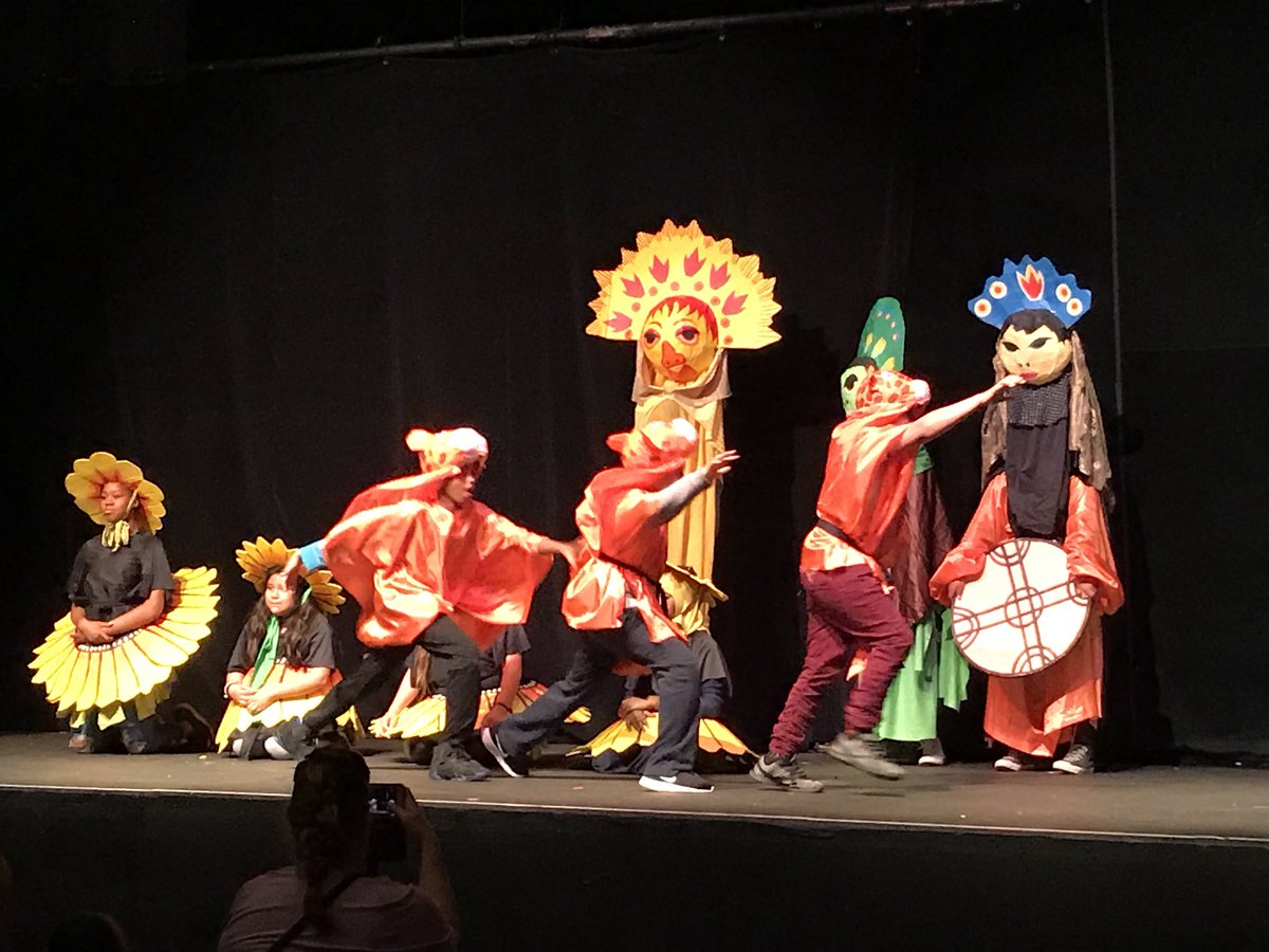 MPS_Andersen's tweet photo. All week our 5th grade students performed at the Heart of the Beast theatre.  Today’s “Family and Community” show was performed in front of a full house.  Way to go!!
#StoriesOfIndigenousResistance 
#AndersenPRIDE https://t.co/jqxev1wODo