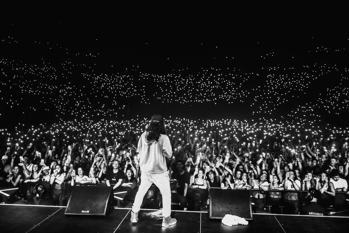 russdiemon's tweet image. Wild...

📷 : @Raiamarialaura