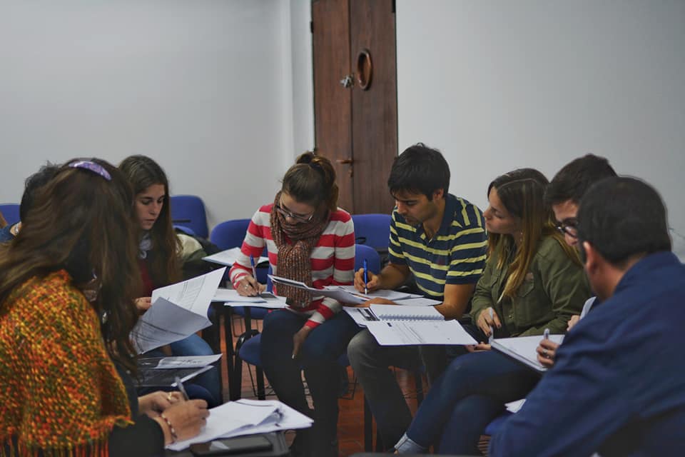 UXTour's tweet image. En #UXTour combinamos la capacitación en #turismo con experiencias de profesionales. Gracias a @SomosAero por sumarse! 😀
Curso de #ComercializaciónDeViajes en @unlp 📚📌