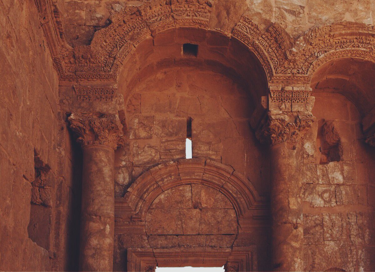 SeeMyRaqqa's tweet photo. Details of Resafa ✨
#Resafa today is an archeological site located southwest #Raqqa and the Euphrates. Resafa was known in Byzantin times as #Sergiopolis

Photo by: Egisto Sani, 2010
#Syria https://t.co/4uld3Qqqcw