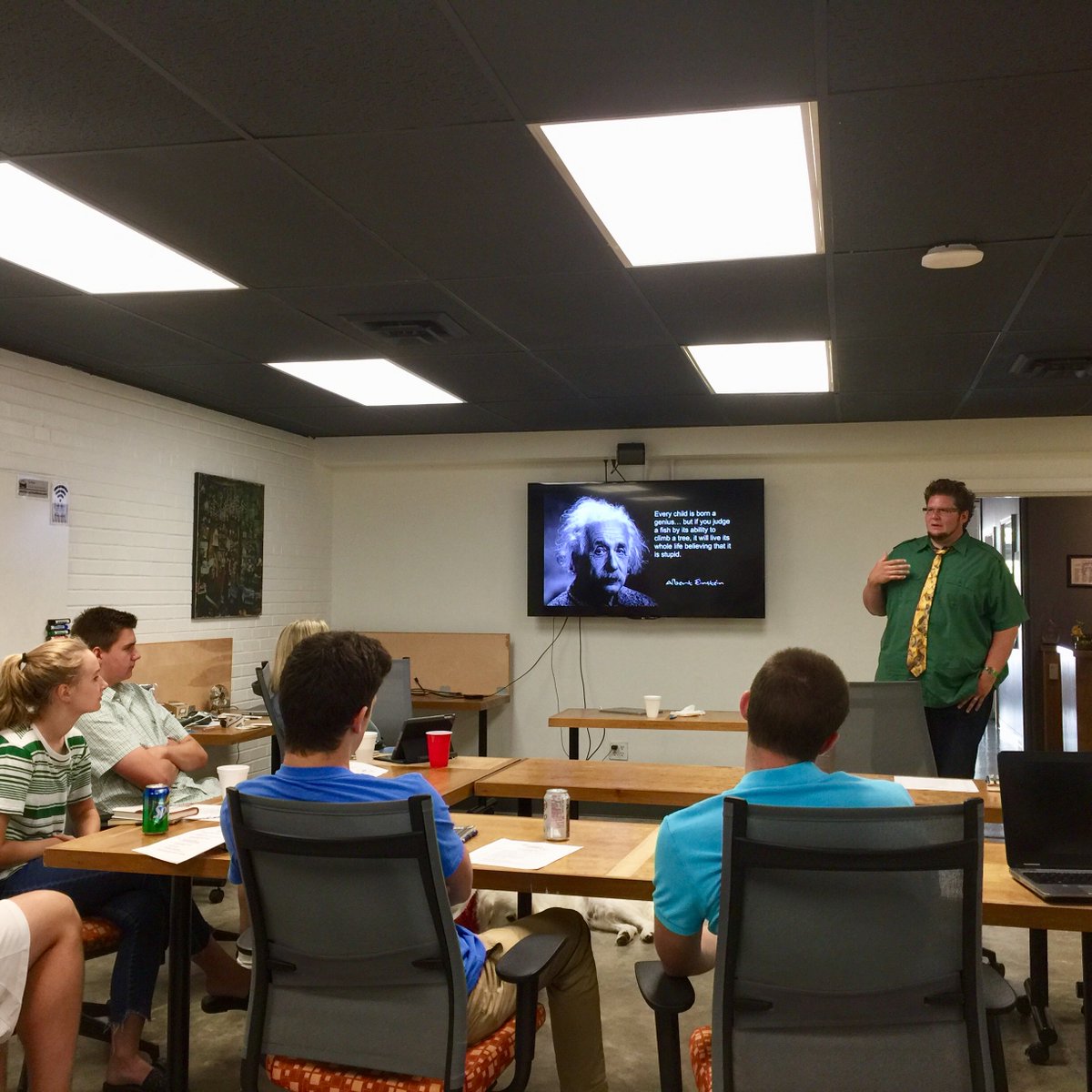 Apprenace tweet media