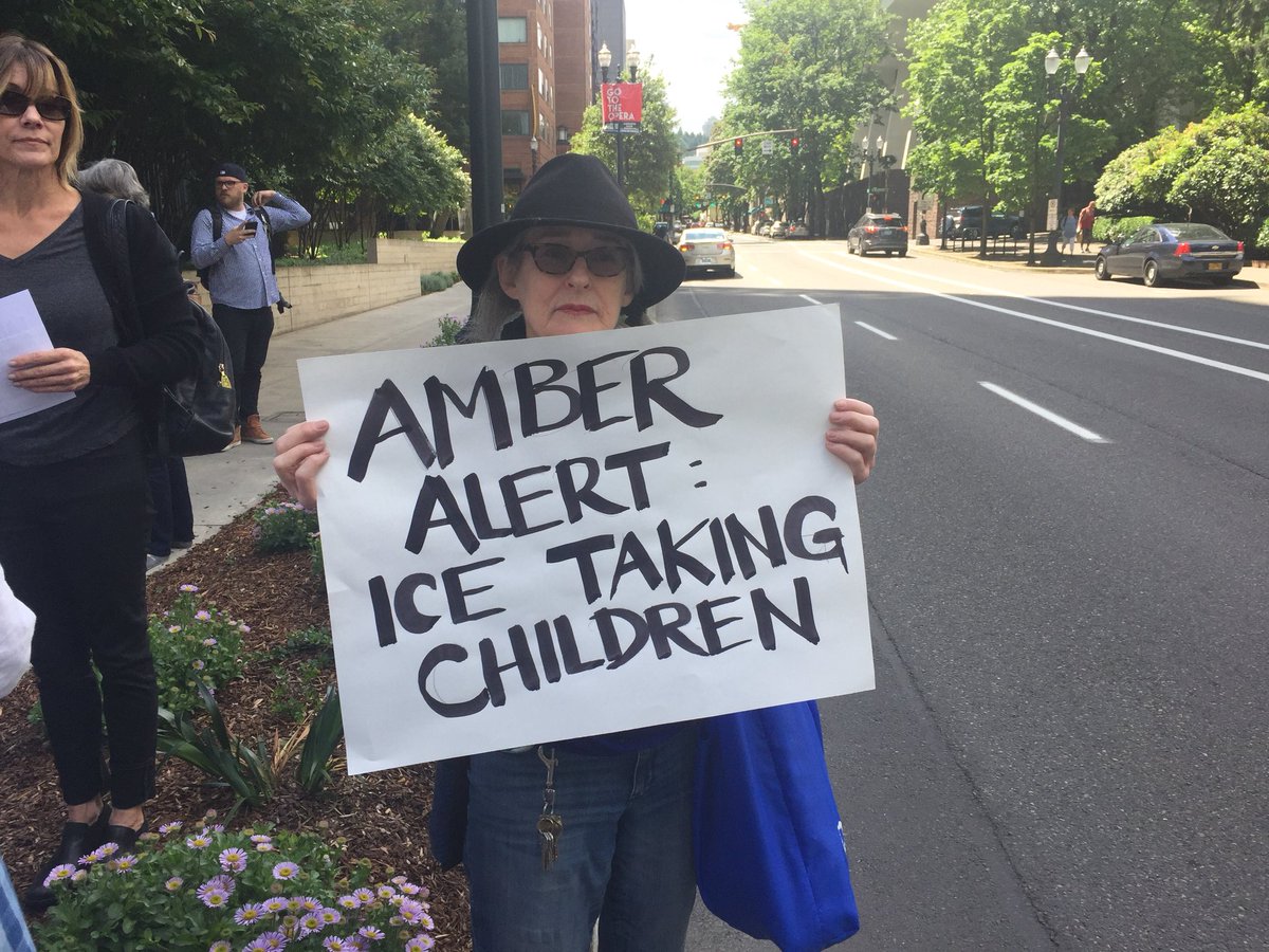 jamesshore's tweet photo. #FamiliesBelongTogether https://t.co/sx9hJkmdLJ