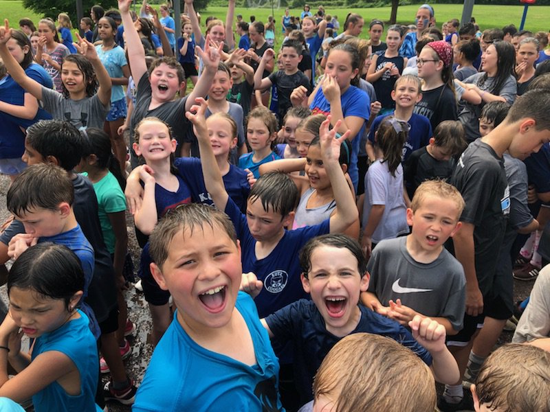 Michelle MacNeill (@kutz3rdgrade) on Twitter photo Kutz Field Day....w/a firetruck to cool us off! #fieldday2018 #blueVSgray👩🚒<a href="/CBKutzElem/">Paul W. Kutz Elem</a> Kutz Field Day....w/a firetruck to cool us off! #fieldday2018 #blueVSgray👩🚒<a href="/CBKutzElem/">Paul W. Kutz Elem</a>
