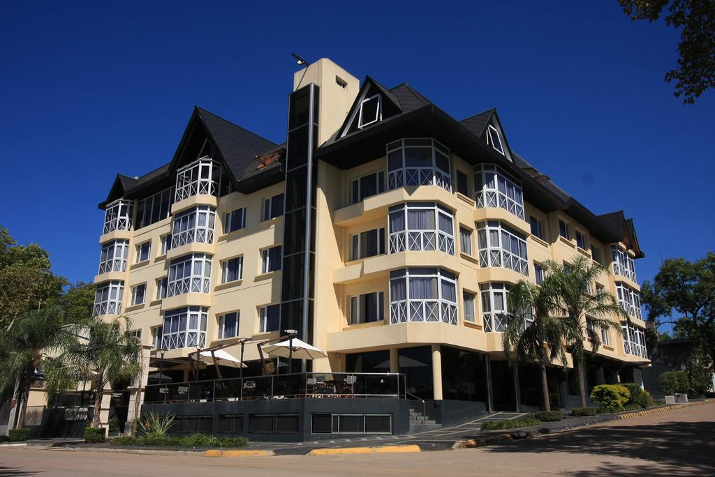 radiolared's tweet photo. Querés ganarte un fin de semana en el Hotel Spa Costarenas en Colón (Entre Ríos) para dos personas? Dale RT y seguinos en #Viale910 por @radiolared https://t.co/rcIjKVZ6mF