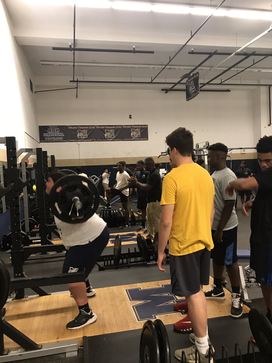 NewsMaldenMA's tweet photo. Full House Friday @MaldenHS on the squat racks to kick off June. Good work #Tornados! #88daysaway @MaldenHS_Sports https://t.co/4dQ0KukVgF