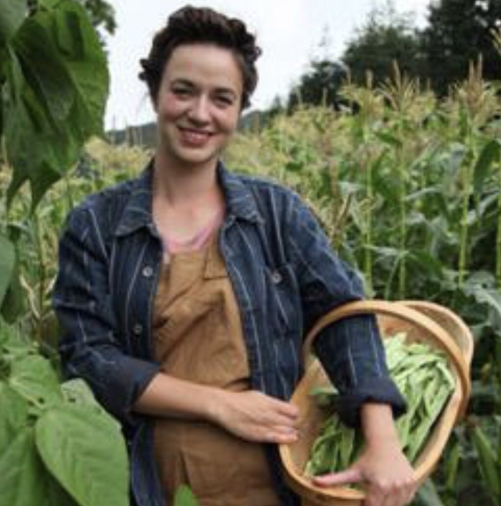 A great section on allotments with #FrancesTophill on #gardenersworld We can’t wait for you all to join us at the ‘Let’s Talk Allotments’ stage at #bbcgwlive #NationalAllotmentSociety @LifeatNo27 > bit.ly/2uLU1HJ