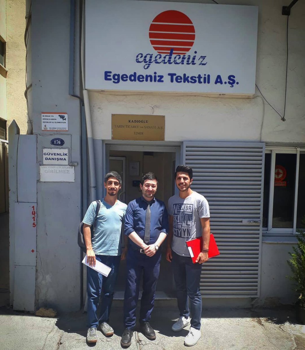 Menteelerle mülakat keyfî!
Bugünkü görüşmede hem CV hazırlama sanatı üzerine konuştuk hem mülakat simülasyonu yaptık hem de şirket gezisi yaparak kurumsal iş hayatına hazırlık yaptık.
Teşekkkürler Egedeniz.
#kariyermelekleri #mentee #kariyerkoçluğu #peryön#egeuniversitesi