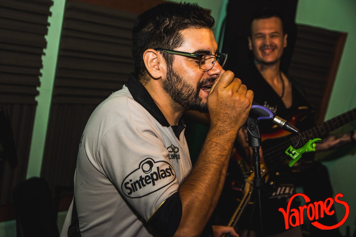 A las 17:30 vamos a estar en <a href="/radiolared/">Radio La Red - AM 910 📻</a> 98.3