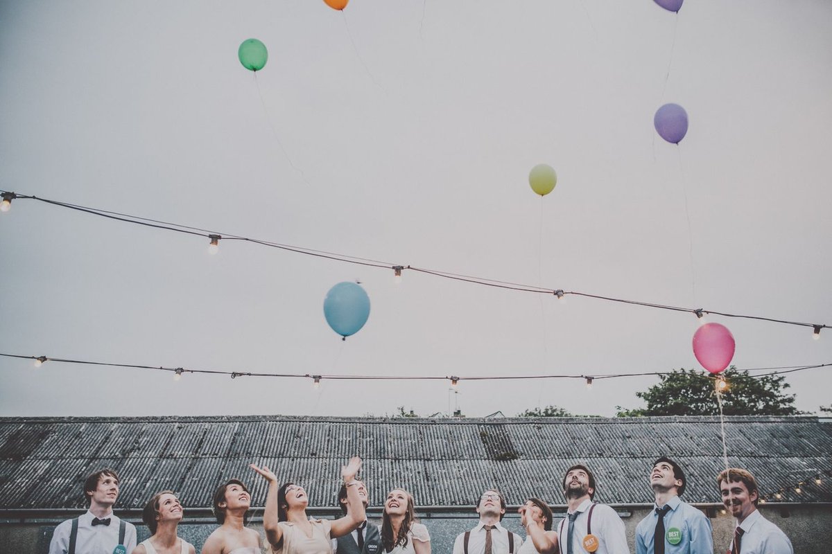 How to Choose Your Wedding Party #Wedding #Weddings #WeddingHacks #WeddingParty buff.ly/2Fz6yyf