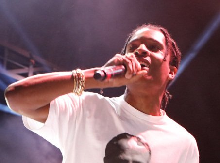 HipHopWired's tweet photo. A$AP Rocky Denies Telling Pusha Tea About Drake’s Baby Mama https://t.co/n1S631wHFW | #PushaTea #Drake #asaprocky #StoryOfAdidon #SophieBrussaux #drakeson #news https://t.co/xkxu1JgHDv