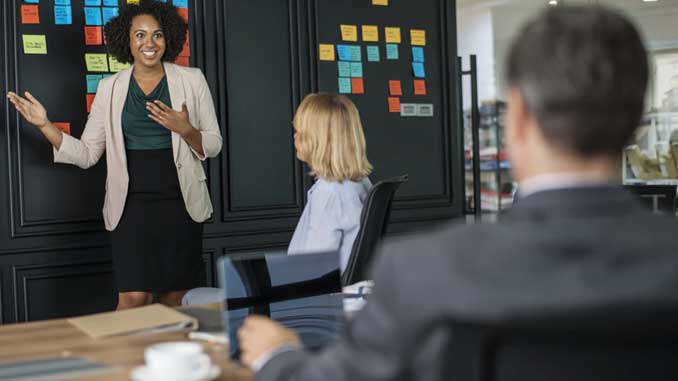 digitalmicdrop's tweet image. Imagine if HR and Marketing could collaborate more and create #recruitmentmarketing magic. HR and Marketing folk - here are a few hands-on tips on how to get started: bit.ly/2xuBbq1

#HR #marketing #employer #candidateexperience #talentaquisition #employerbranding