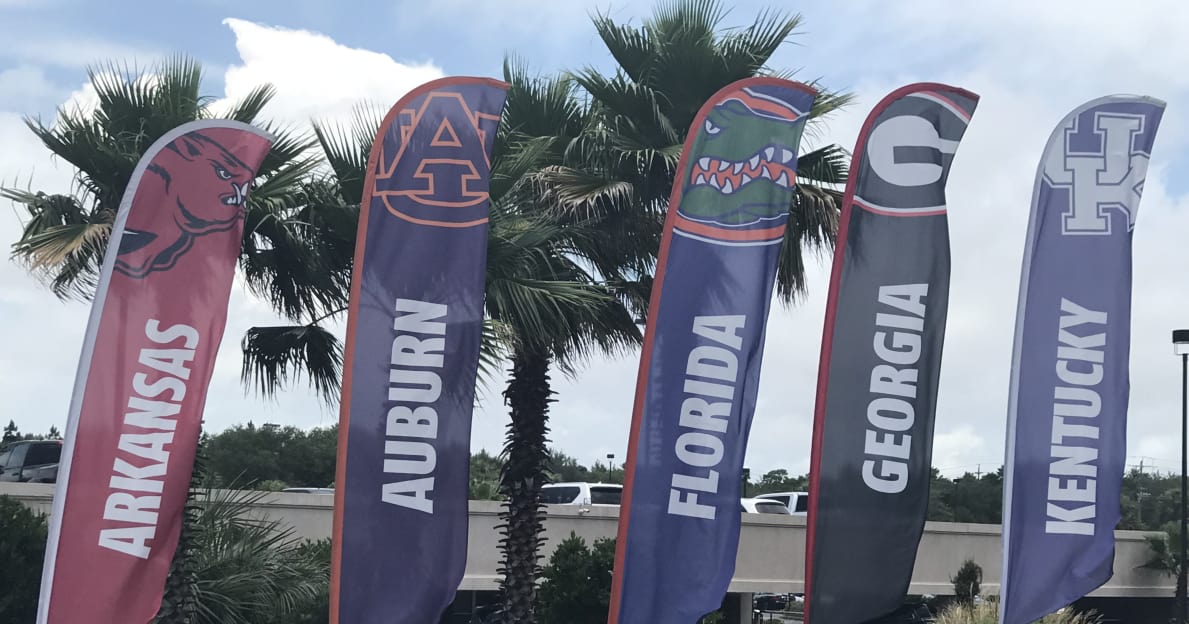 SECCountryTAMU's tweet photo. SEC bylaw changes favor transfers, empower student-athletes  #GigEm https://t.co/dn7wUNW1Uy https://t.co/7DKsI7HKDJ