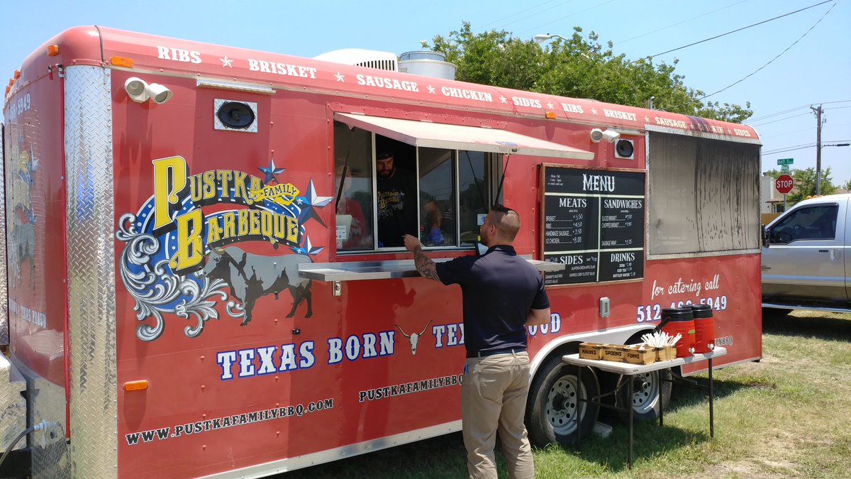 TheRIGBBQ's tweet photo. #BBQ Gods are still with us!! #NolineFriday 6 down and no lines!! All fantastic spots not to be missed. @Taylorcafe2 Pustka Family BBQ @LouieMuellerBBQ #BurntEnds #OldSchool Heading for @SouthsideBBQ in Elgin...where my BBQ journey started...#bestdayever https://t.co/nycAvN910z