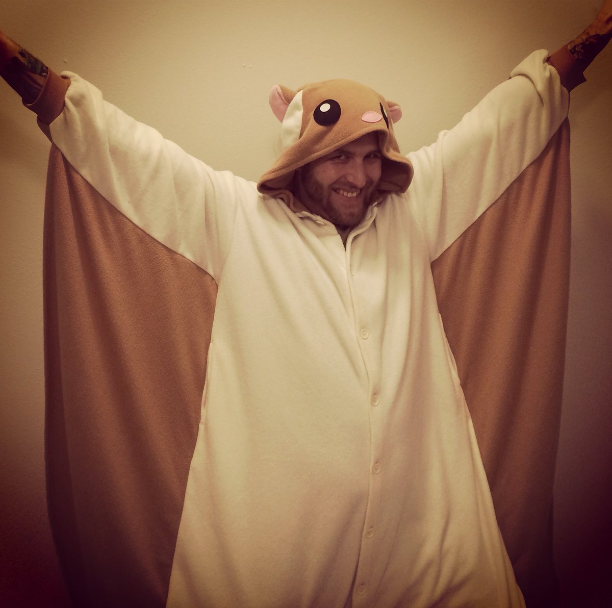 WitchShamael's tweet photo. Flying Squirrel Friday is legit!
Im #live #streaming #soon
⬇️⬇️⬇️⬇️⬇️⬇️⬇️⬇️⬇️
https://t.co/feW7WJ8DzP
#videogames #flyingsquirrelfriday #flyingsquirrelonsie #pc #pcgamer #twitch @twitch #Machete848 #Stayclassy @ToastRetweets @FlyRts @TwitchBotOnline https://t.co/MJwvp9fXE1