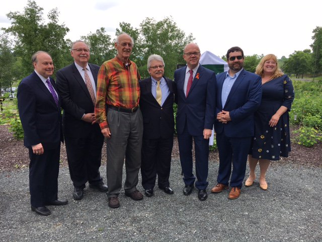 RepMcGovern's tweet photo. Always proud to see #WesternMA leading on #RenewableEnergy. Big day for @GfldCommCollege ribbon cutting on Bob Pura #OutdoorLearningLab which gives our students and community opportunities to learn more about #sustainability. Big thanks to John Olver and all who joined us today! https://t.co/mIopaEnd4K