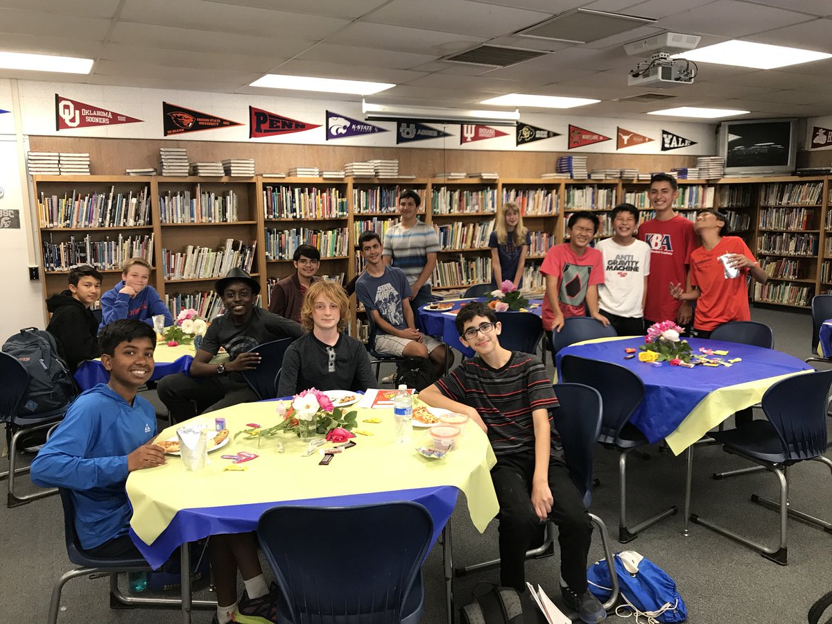 PJH49ers's tweet photo. Perfect attendance luncheon. Great job!!! #PioneerPride #nevermissingschool https://t.co/1xZ8ni1KZN