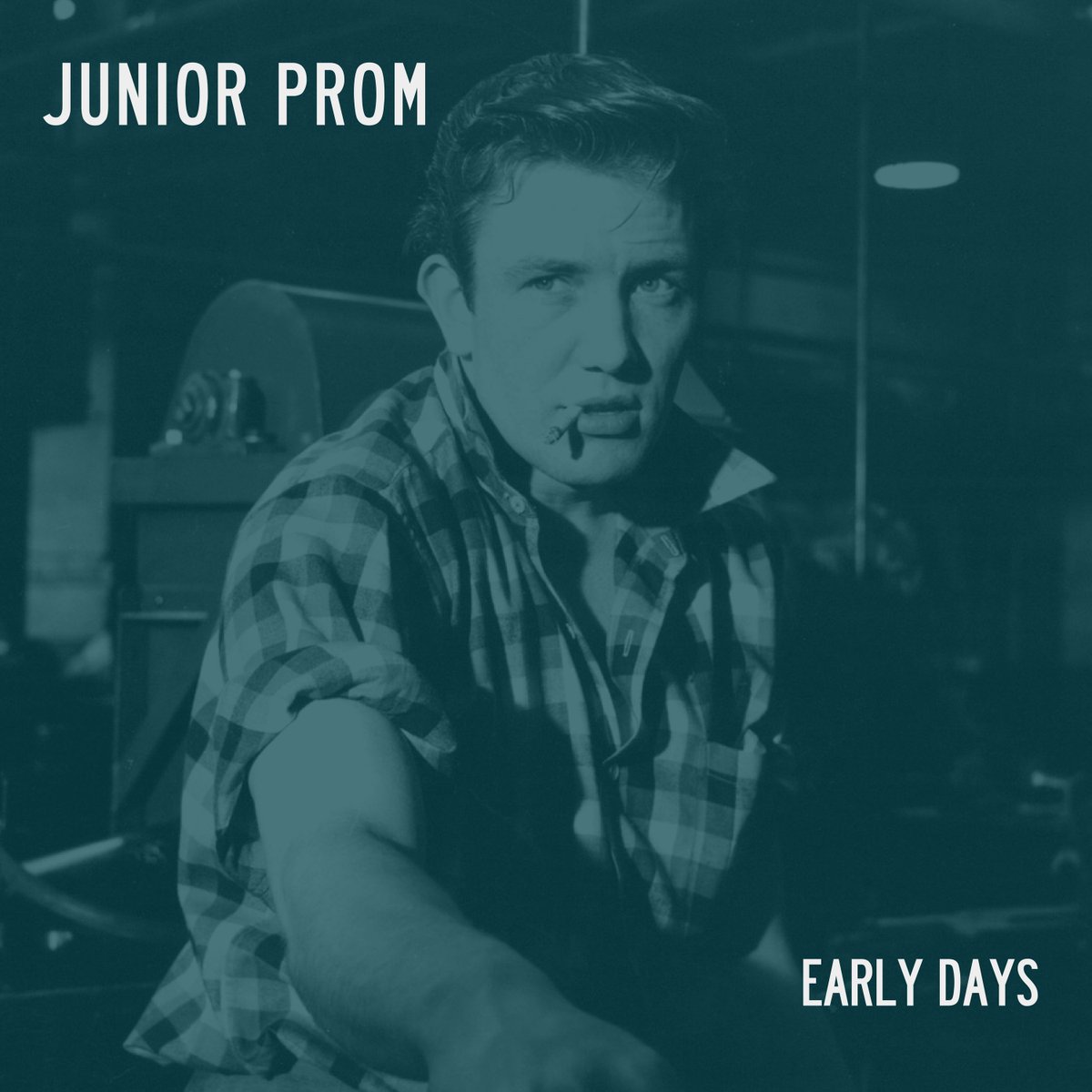 JuniorProm's tweet image. JP SpringCleaning Sale is almost over! Order anything from the store and get the entire JP Discography on a thumbdrive, including songs from the early days that you've never heard and many more unreleased jams. This deals too good to last y'all! bit.ly/2IOxNr1 #newmusic