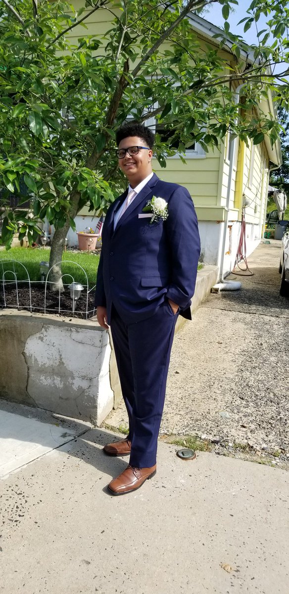Nezi56's tweet photo. My grandson Manny aka #mrpopularity..... senior prom #3 in 2 yrs and he is a junior!! SMH https://t.co/Pjnf4zW18l