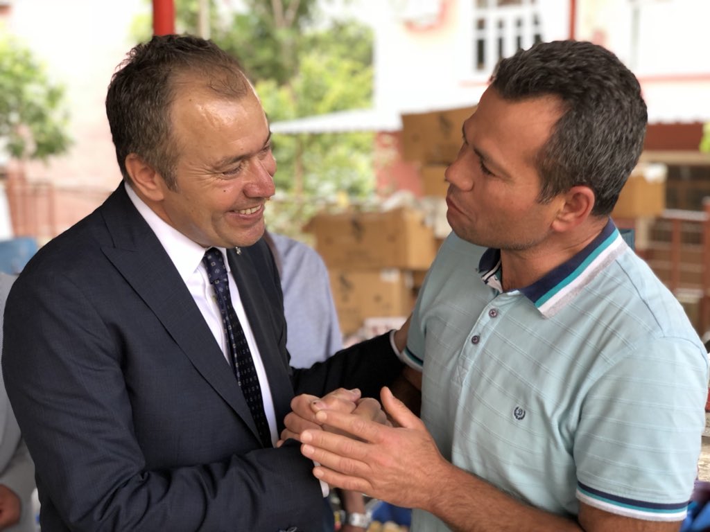 nurullahsvs's tweet photo. Cennet Manisamızın her gün bir başka yerinde bir araya geldiğim hemşehrilerimle bugün Köprübaşı ve Borlu’muzda bir araya geldik.
#mhp #manisa #köprübaşı #borlu #CumhurittifakiMilletAkli https://t.co/fWh75HYLlG