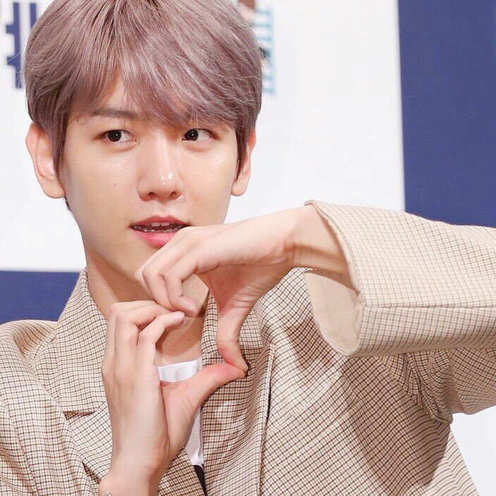 WWEXOL's tweet photo. 🎉 EXO-L CHALLENGE 🎉

As we welcome Baekhyun here on Twitter, let us make this quick challenge related to him! ^^

2600 RT
506 Replies

Comment down what you love about Baekhyun and don't forget to tag #dafBAMA2018EXO and @weareoneEXO! 🤗 https://t.co/FUlehYDSyQ