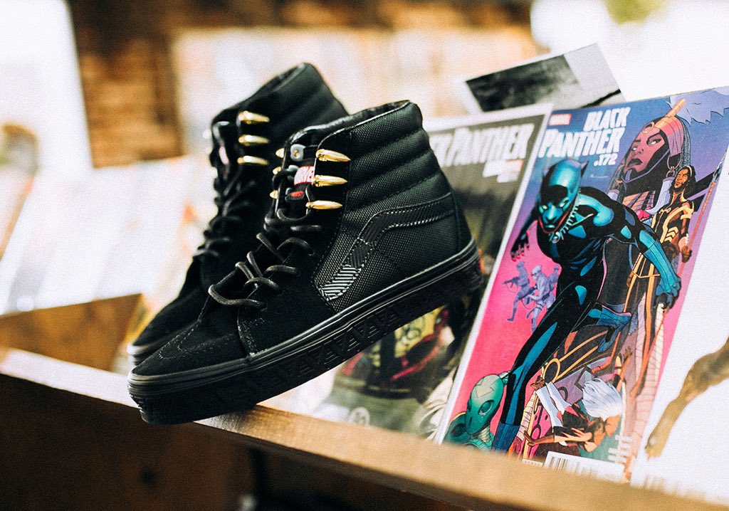mandodari_th's tweet photo. โอ้ยยย #blackpanther SK8 สวยง่ะ โดน!! น่าเก็บ!! #vans #sk8 #marvel #waganda https://t.co/QNG5rNj6tV