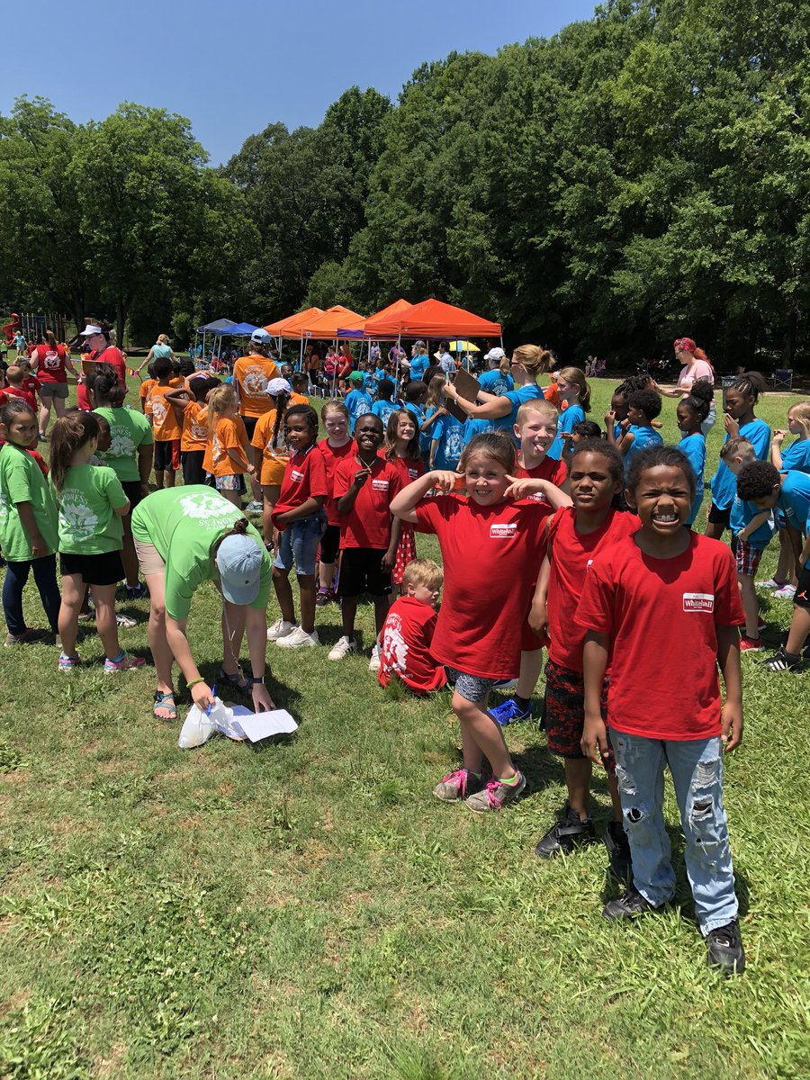 Angelarigsby's tweet photo. We had a BLAST this week participating in Arts Day and Field Day. Seeing these kiddos work as a team makes my heart so happy. #isibindi #TeamworkMakesTheDreamWork @A5WHES https://t.co/vqyx4Oz7m5
