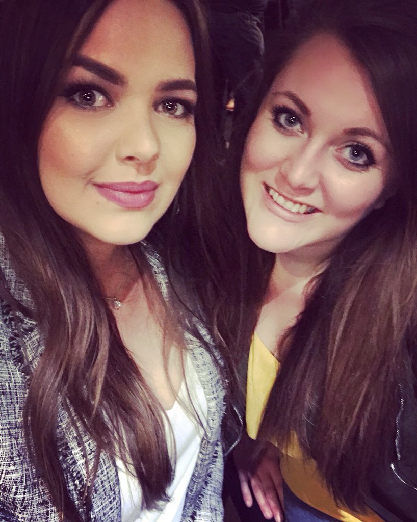 Kaytiweb's tweet photo. Throwback to last weekend with this lovely 😊 #whoruntheworld #gotyoback https://t.co/WdC8SsmewC