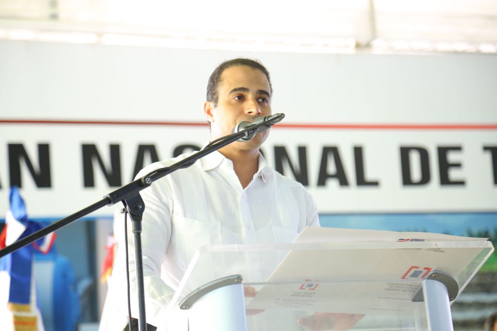 El templo de santo tomás la palma, en la merced, y sus alrededores en