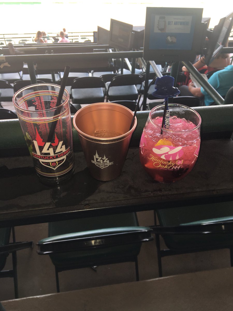 Rebecca_Core's tweet image. It’s the #trifecta of @ChurchillDowns glasses! @Grady