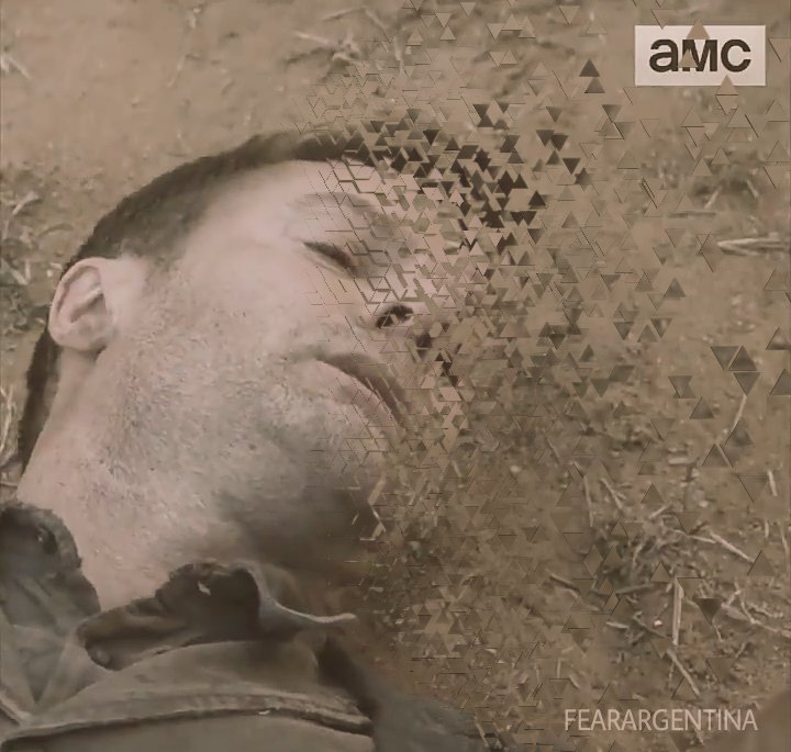 ArgentinaDead's tweet image. "Naomi, I don't feel so good".
#FearTWD is back Sunday June 3 on #AMC