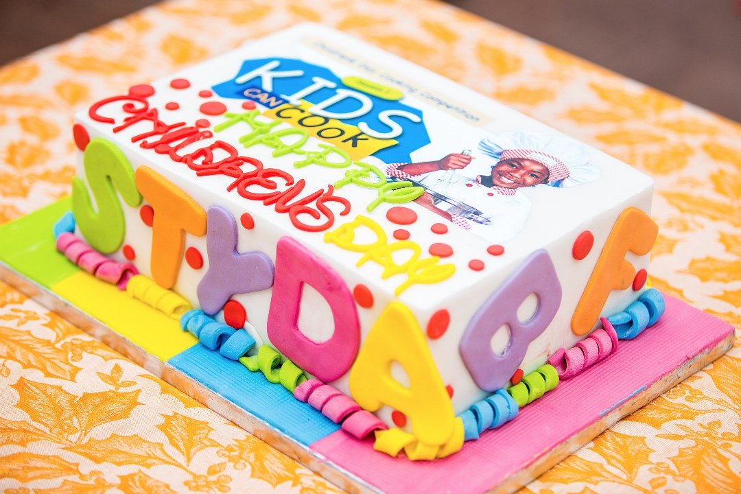 Happy Childrens Day Cake Half kg Buy Happy Childrens Day Cake online   WarmOven