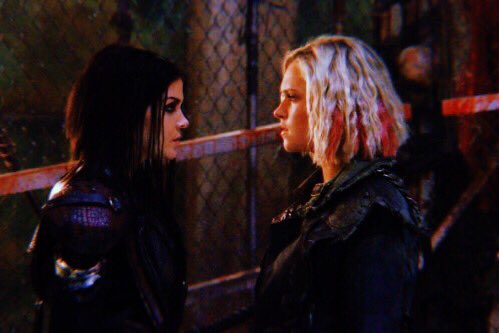 clarke and octavia (5x06)
