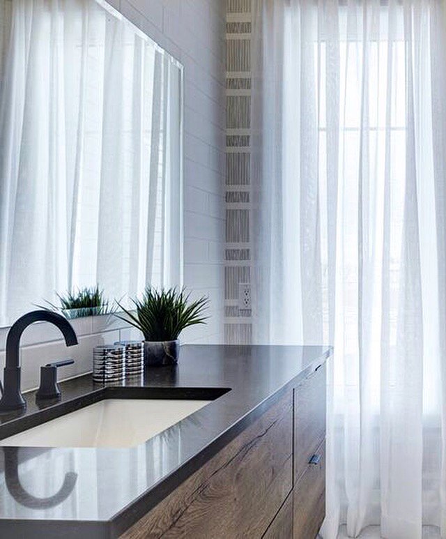 We couldn’t choose between tiled walls or wallpaper.. so we did both! #bathroominspo