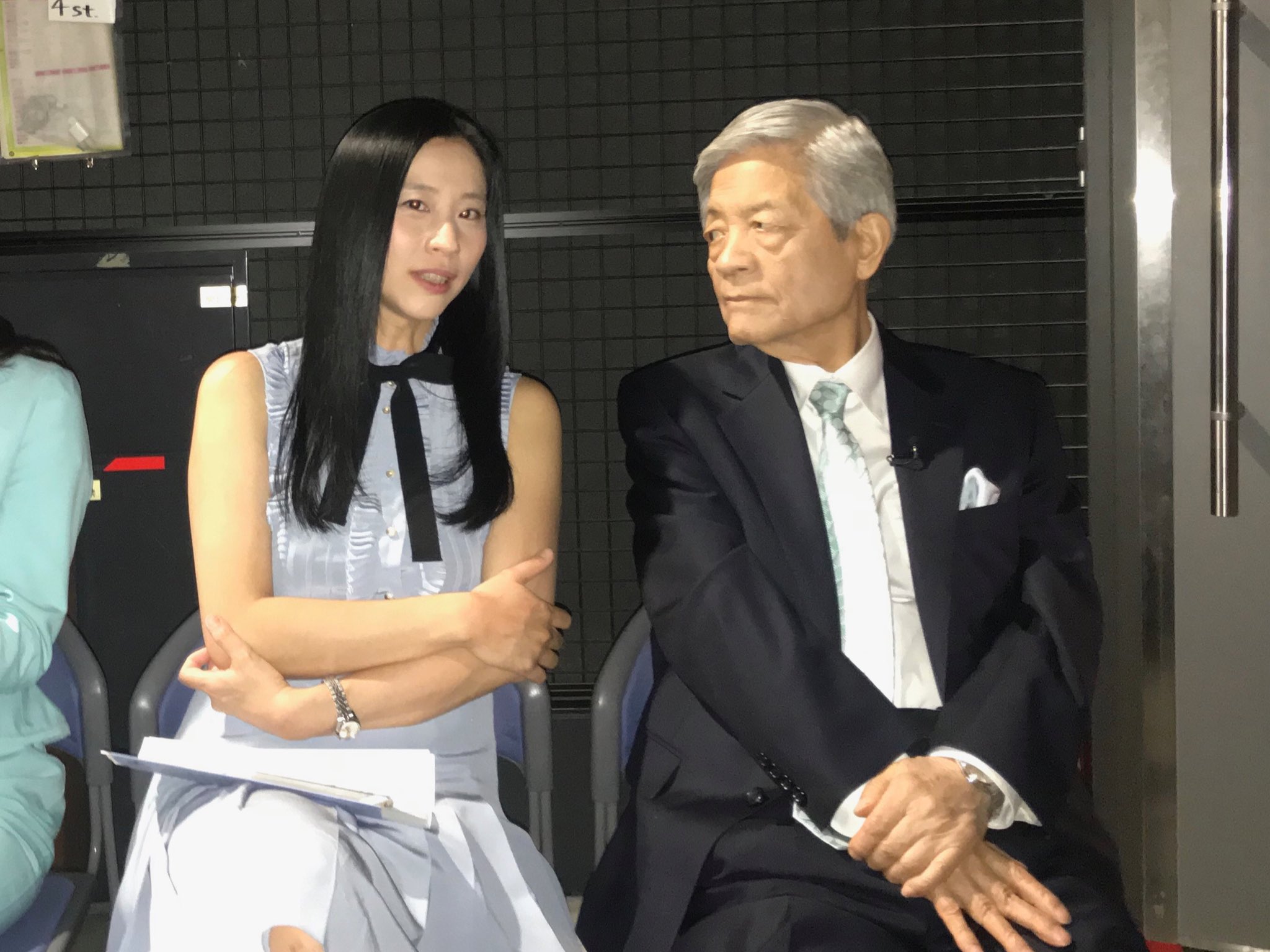 山本一太 朝まで生テレビ 終了後 東京駅に直行 これから朝一番の新幹線に乗る ダメだ 眠い T Co 0x9cr4rivm Twitter