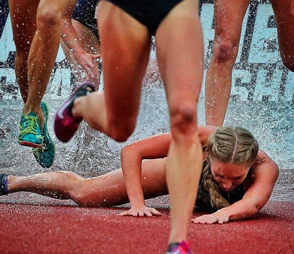 CanadianRunning's tweet photo. Steeplechase wipeouts so good they have their own hashtag: #steeplefail
https://t.co/1ms2CvROuu https://t.co/FieQxybDk5