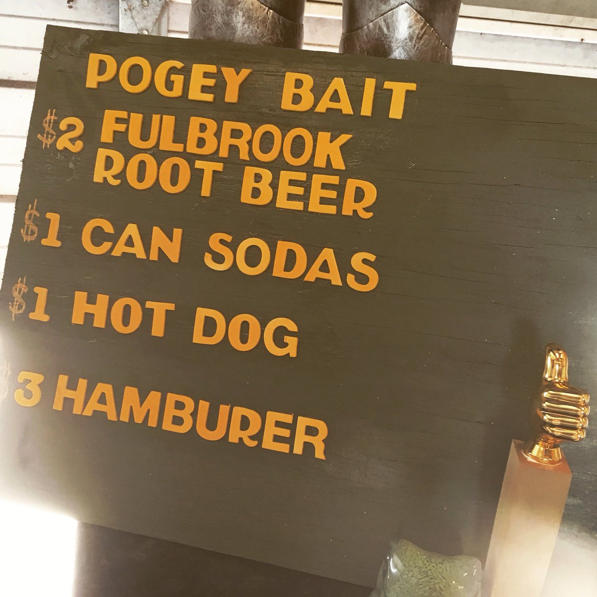 FulbrookAle's tweet photo. Pogey Bait Menu Ready for the weekend! #rootbeer #craftbeer #fulbrookaleworks https://t.co/fCF5veOmH9