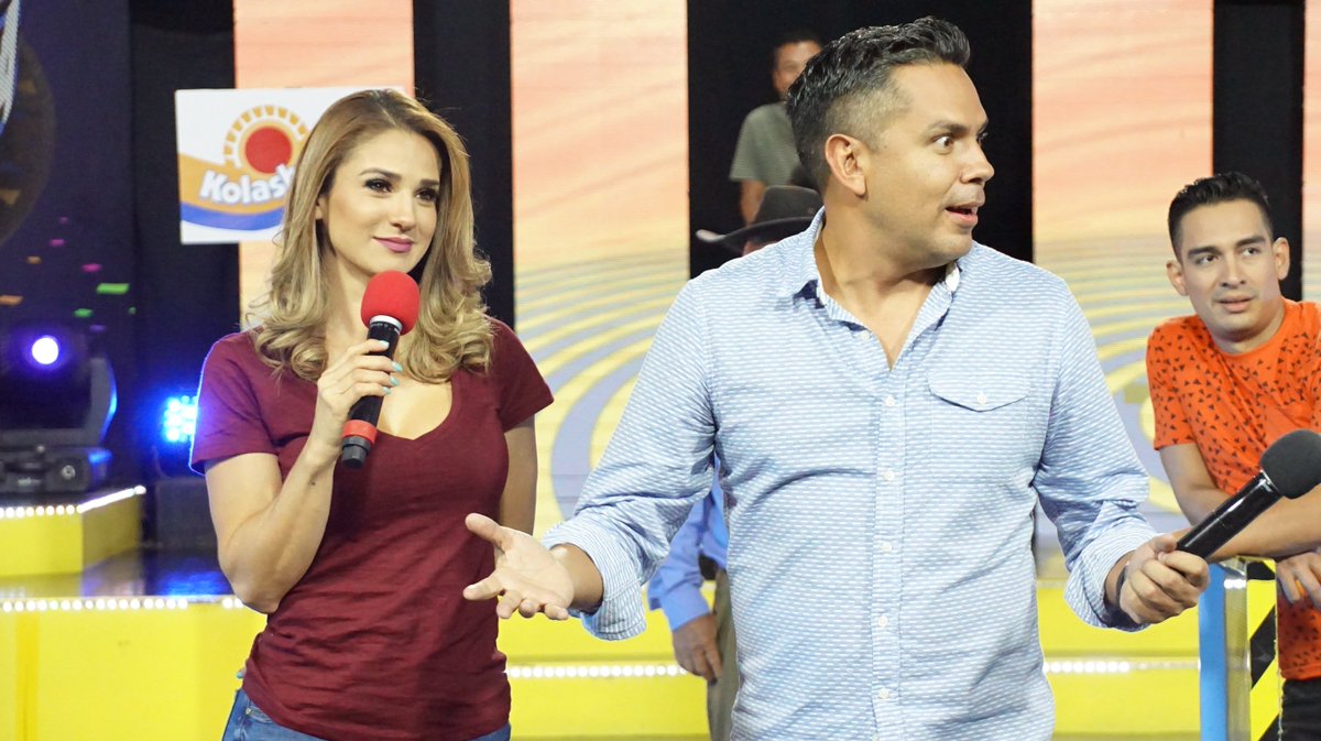 ATodoONadaSV's tweet photo. ¡No te quedes sin pasarla nítido en este viernes! Sé parte de nuestras ocurrencias y deja tus saludos. 😂 https://t.co/KBfBB2ZWz3
