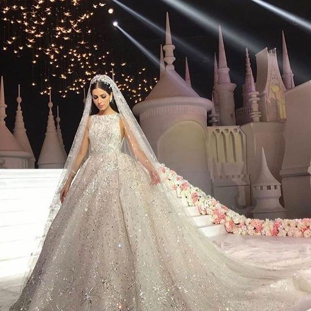 TheMiscPost's tweet photo. 💍 INSPIRAÇÃO💍 

Noiva linda! Gostaram?

 #noiva #noivado #noiva2018 #no... https://t.co/OuTkC0HFgo https://t.co/gnSuNqjwlU