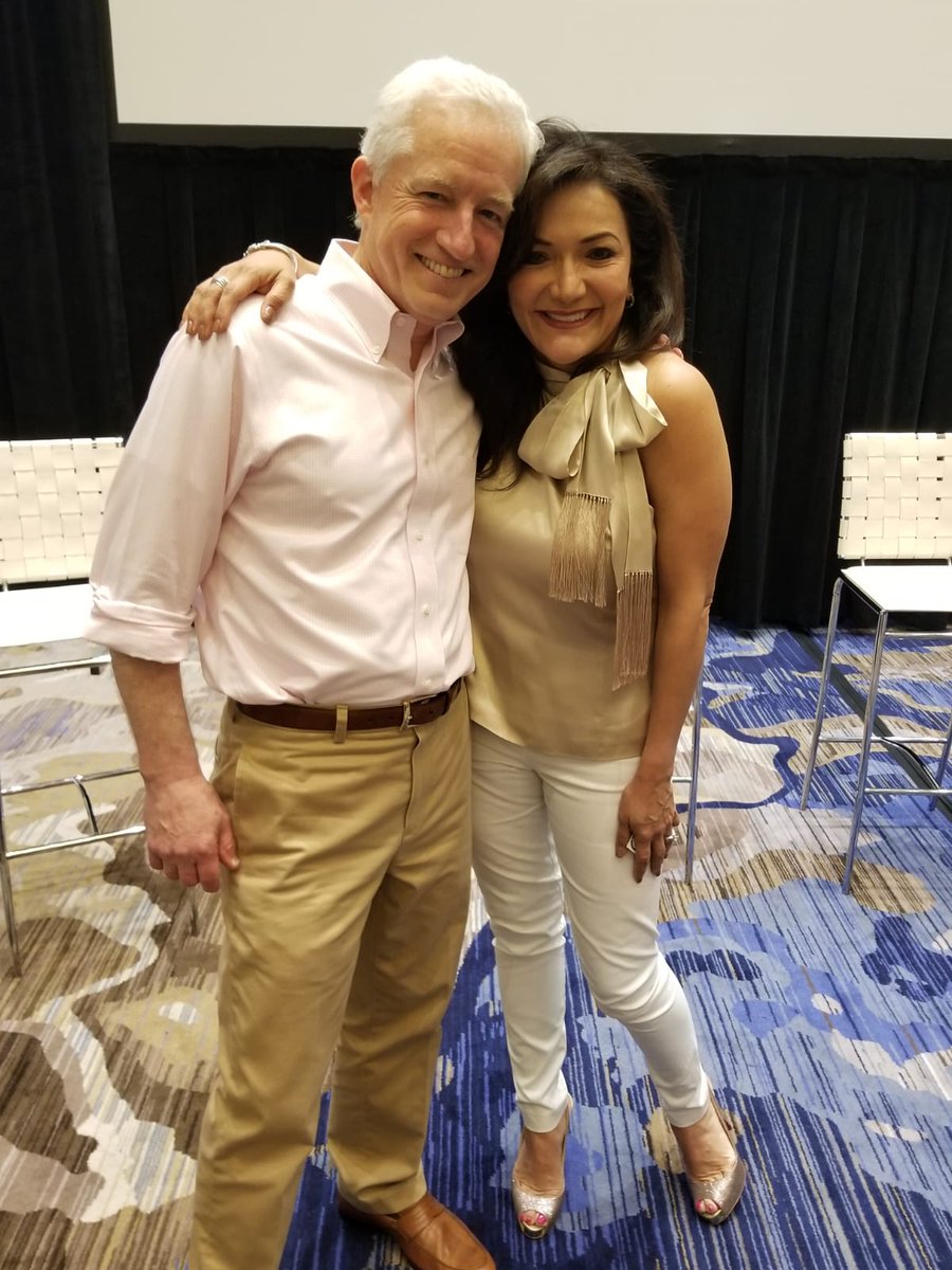 Nina Vaca tweet media