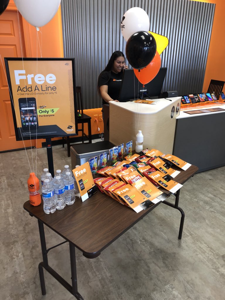 11th St. Rockford tweet media